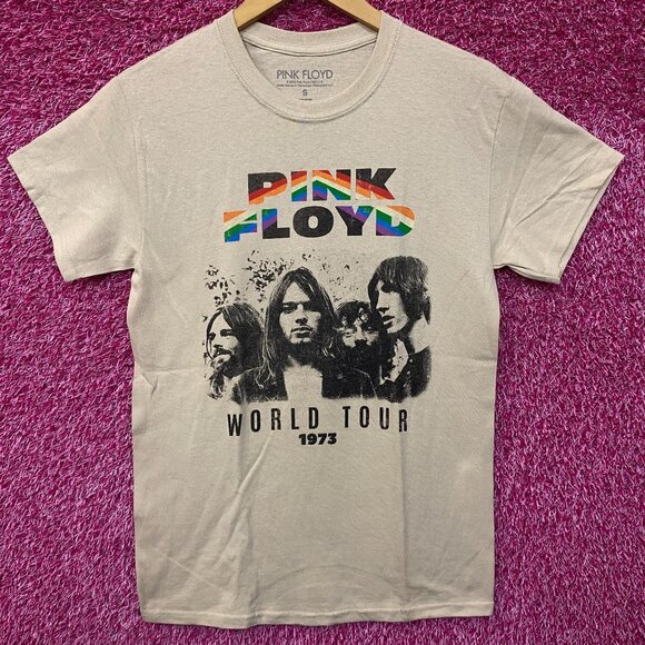 Pink Floyd World Tour 1973 Rock Tshirt size Small - Picture 1 of 4